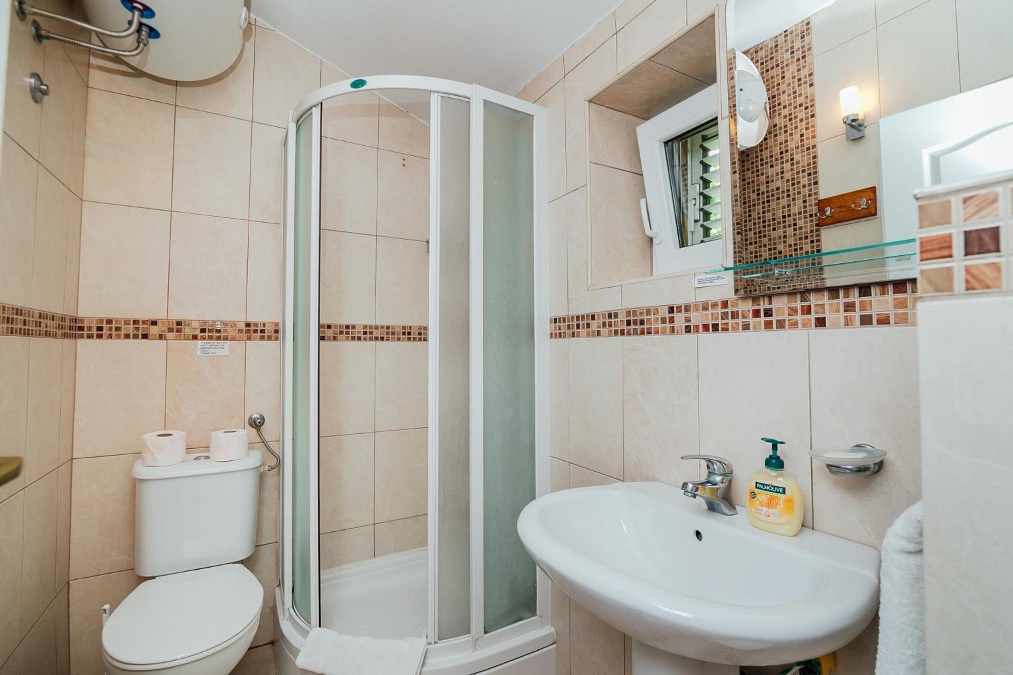 Holiday Home Amanda Hollick Kotor Bagian luar foto