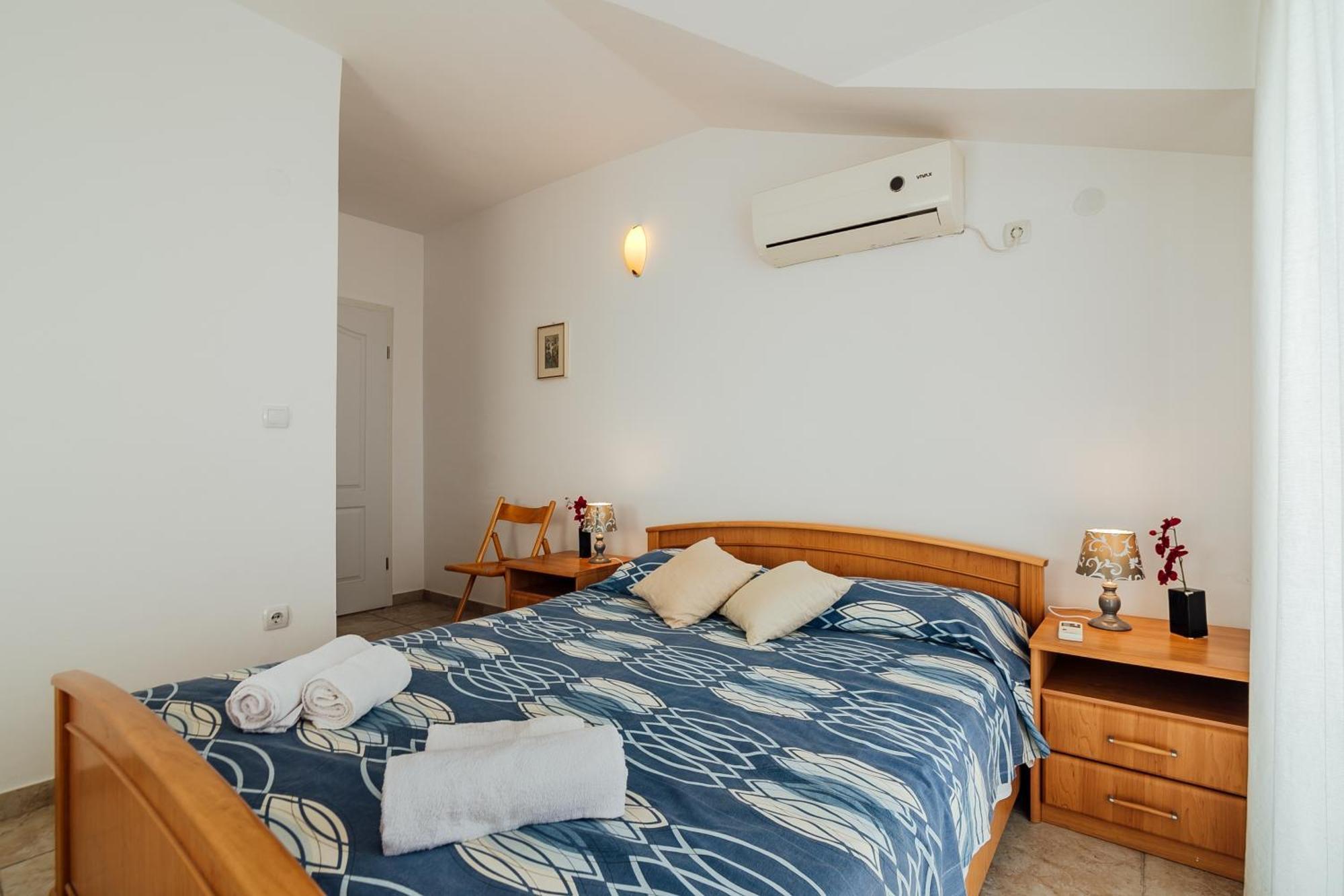 Holiday Home Amanda Hollick Kotor Bagian luar foto