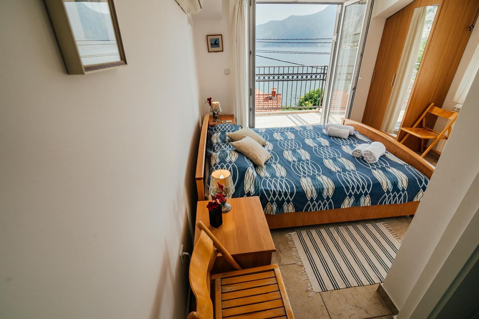 Holiday Home Amanda Hollick Kotor Bagian luar foto
