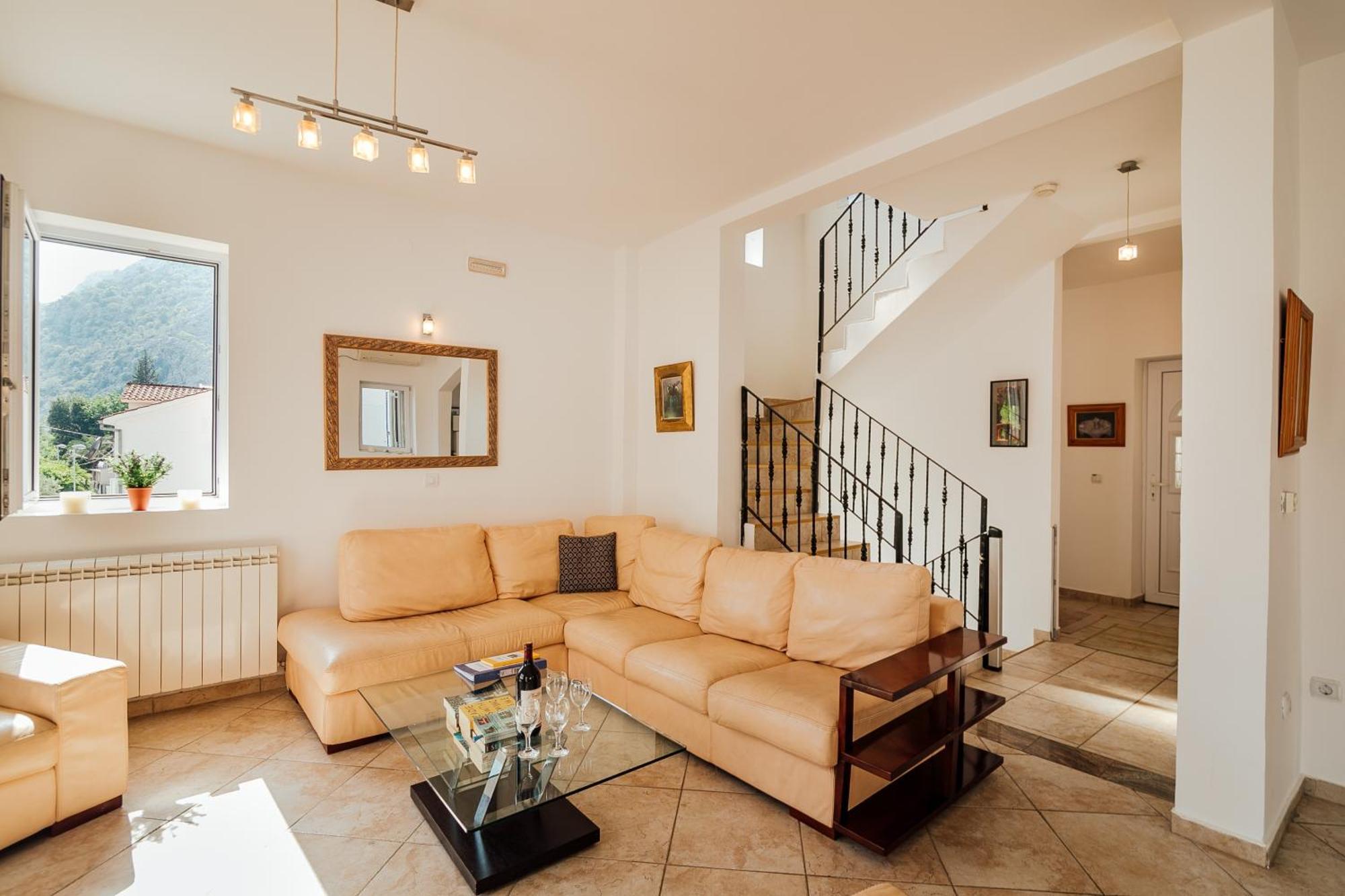 Holiday Home Amanda Hollick Kotor Bagian luar foto